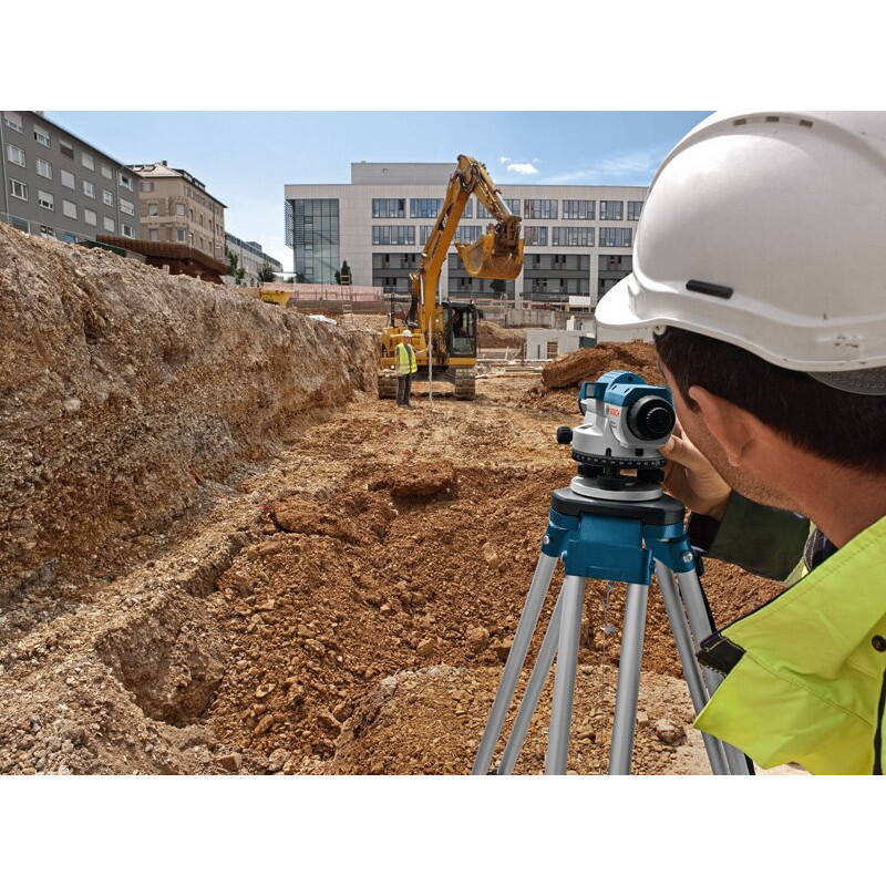 BOSCH Нівелір оптичний GOL 26 D, до 100м, ±1.6мм/30м, зум х26, 1.5кг (0601068000)