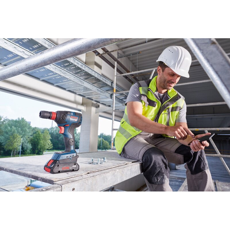 BOSCH Гайковерт ударний GDX 18V-200 C, акум., 18В, 200Нм, М4-М14, 1,2кг, Solo (06019G4204)