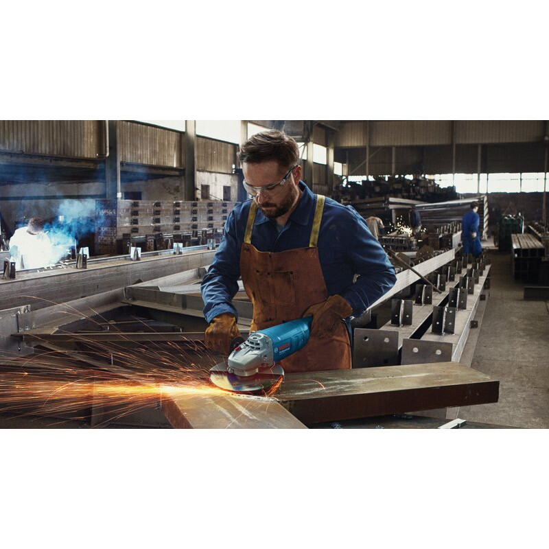 BOSCH Угловая шлифмашина (болгарка) GWS 2200 (06018C1320)