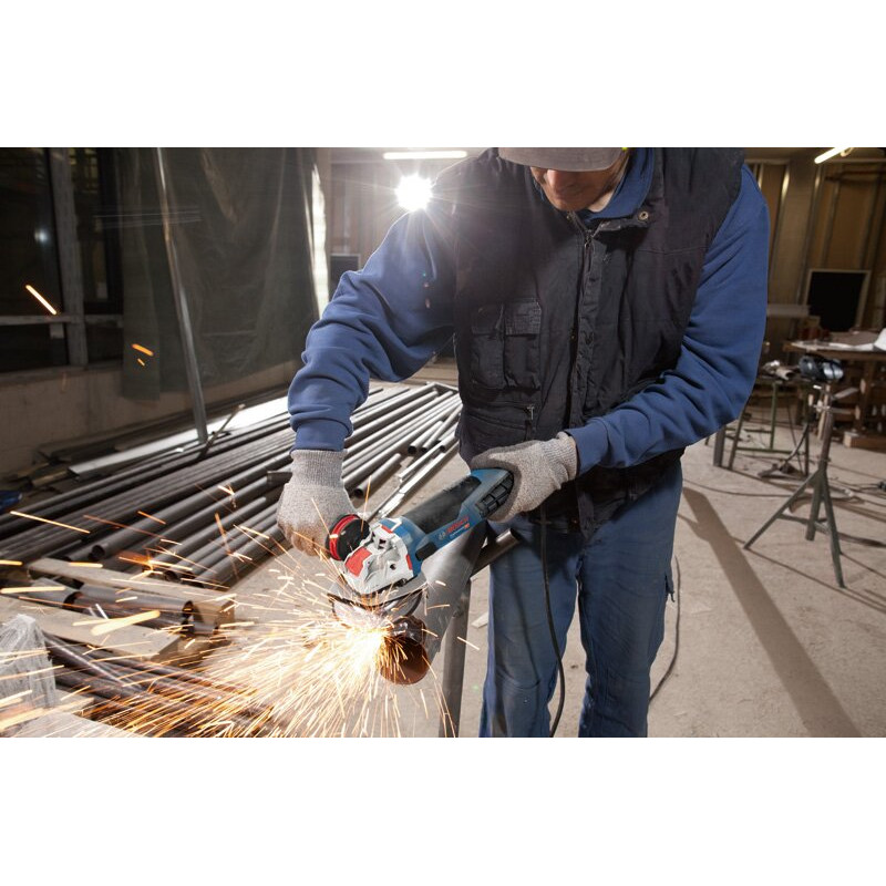 BOSCH Угловая шлифмашина (болгарка) GWS 19-125 S X-LOCK, 125мм, 1900Вт, 2800-11500 об/мин (06017C8002)