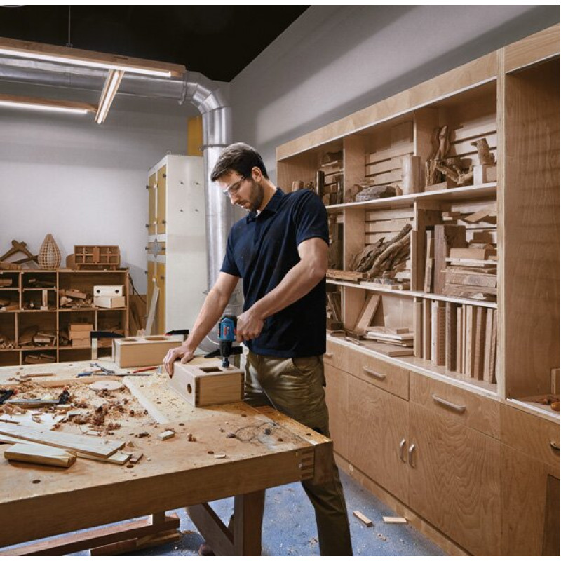 BOSCH Аккумуляторная бесщеточная дрель-шуруповерт Professional GSR 12V-30 (06019G9002)