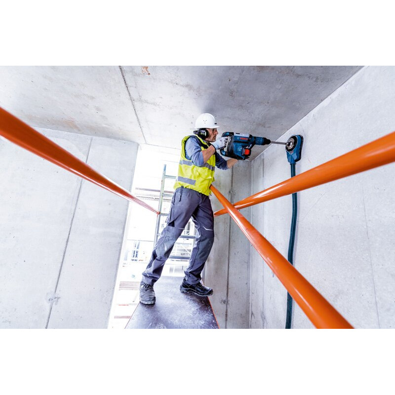 BOSCH Перфоратор GBH 18V-45 C, аккумуляторный 18В (0611913120)