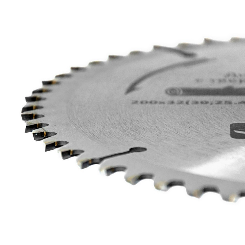 Grad Диск пильный по дереву с твердосплавными напайками Ø200×32 (30; 25.4)×60Т, 7000об/мин (1958275)