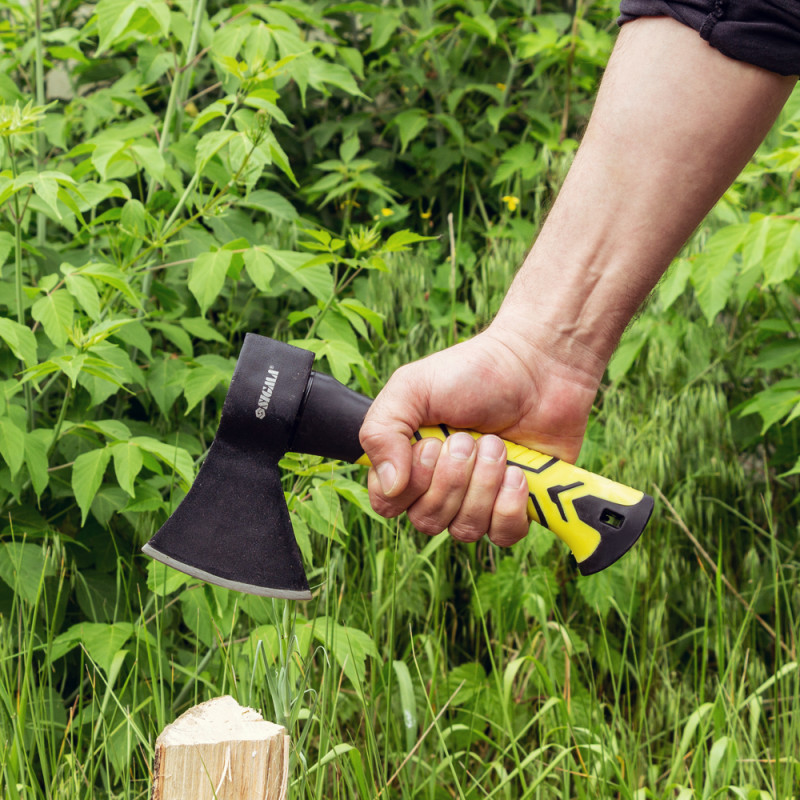 SIGMA Топор 500г фибергласовая ручка (4321051)