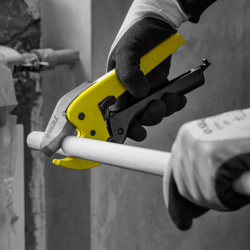 SIGMA Ножницы для пластиковых труб 3-64мм 255мм (4333181)