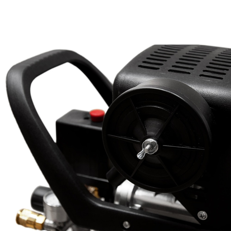 SIGMA Компрессор одноцилиндровый 1.8кВт 230л/мин 8бар 50л (2 крана) (7043141)