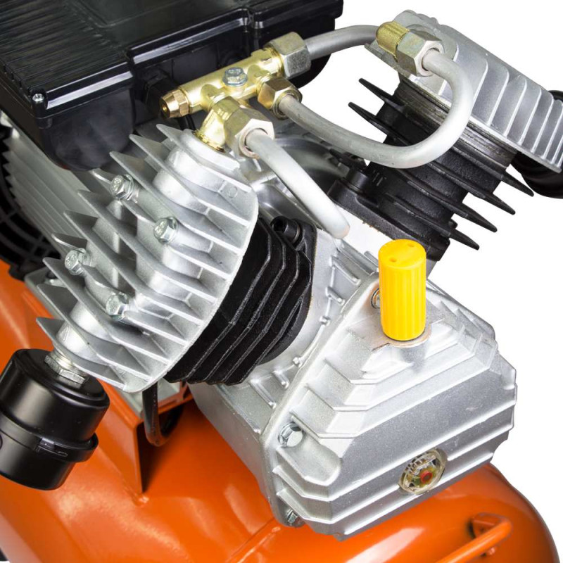 Grad Компрессор V 2.5кВт 435л/мин 8бар 50л (2 крана) (7043945)