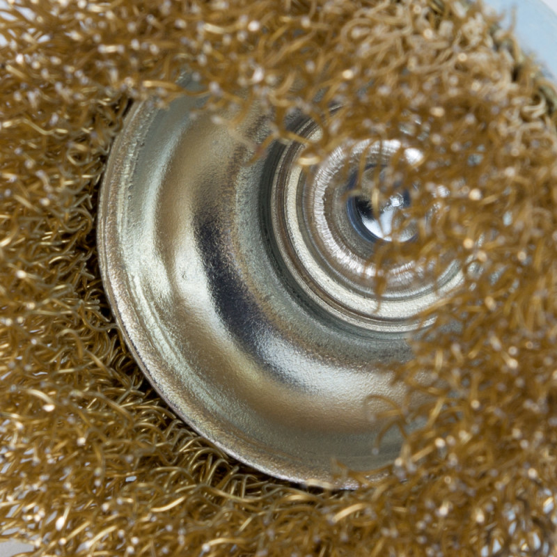 Grad Щетка проволочная чашевидная Ø50мм хвостовик Ø6мм (латунированная) (9034055)