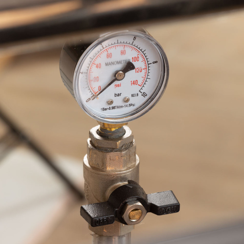 Leo Станция повышения давления 2×0.55кВт Hmax 29.5м Qmax 80л/мин нерж 5л + частотная регулировка 3.0 (2 AMSm70/0.55-2AVF-1.1M-5)