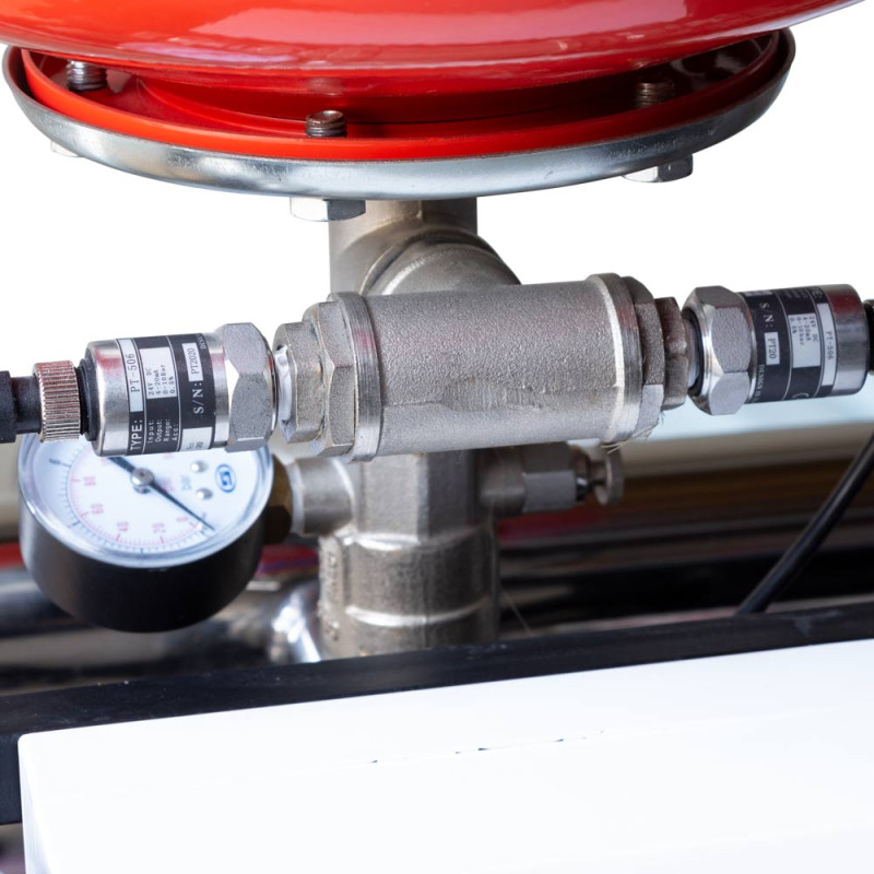 Leo Станция повышения давления 2×1.1кВт Hmax 58м Qmax 120л/мин нерж 24л + частотная регулировка 3.0 (2ECHm4-60-2AVF-1.1M-24)