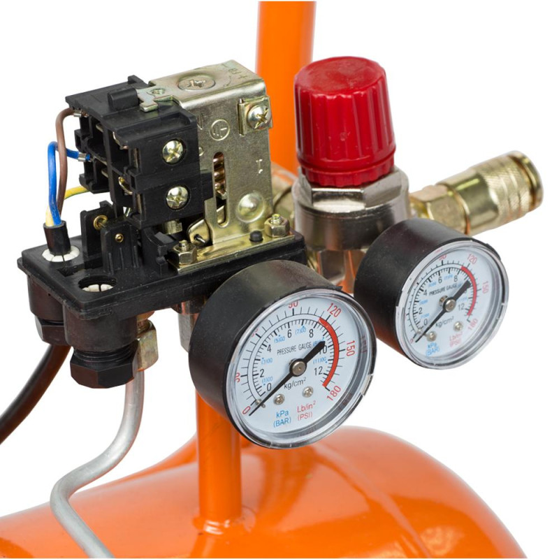 Grad Компрессор одноцилиндровый 1.5кВт 198л/мин 8бар 50л (2 крана) (7043545)