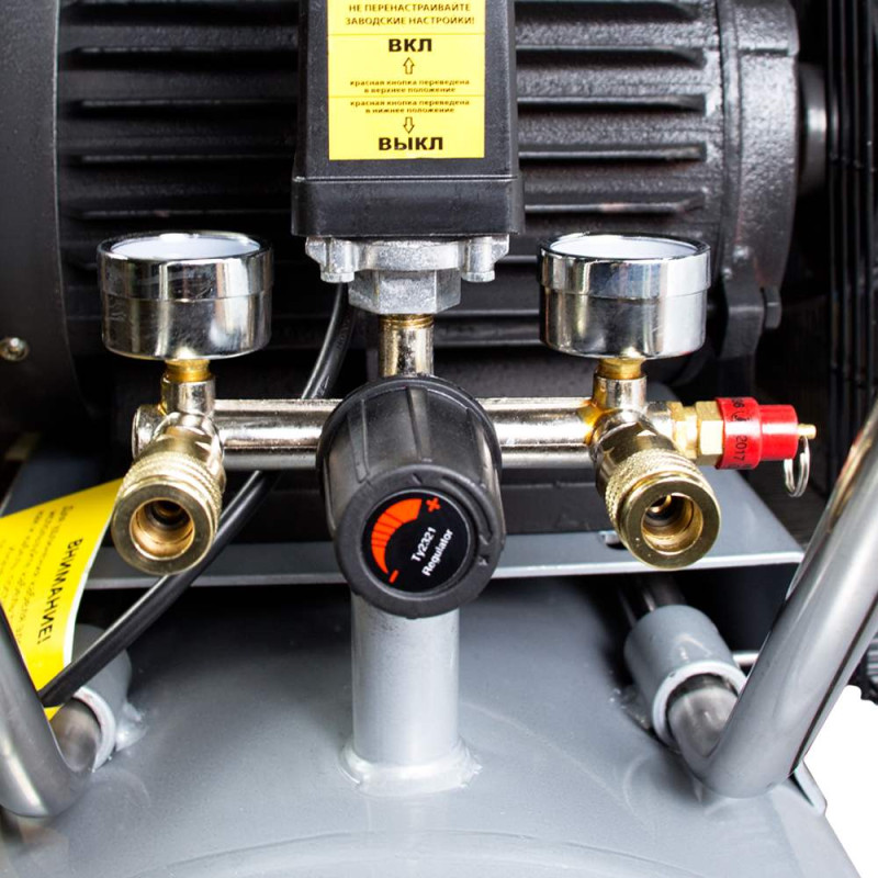 SIGMA Компрессор ременный двухцилиндровый 380 4кВт 678л/мин 10бар 100л (7044521)