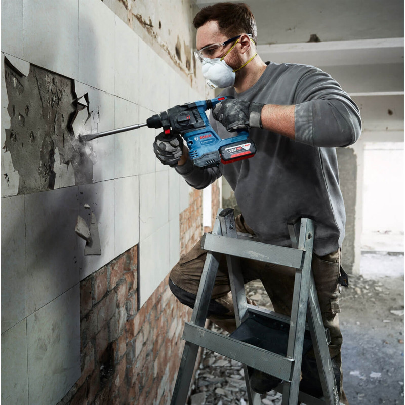 BOSCH Перфоратор GBH 185-LI, акумуляторний, 18В, SDS-Plus, 1.9Дж, безщітковий, 1х4.0Ah (0611924022)