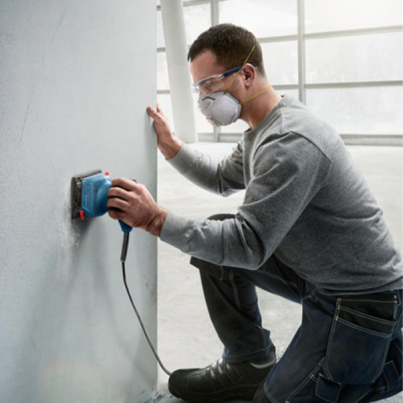 BOSCH Шліфмашина вібраційна GSS 140 A 220Вт платформа 101х112 28000кол·хв 1.1кг (06012A8021)