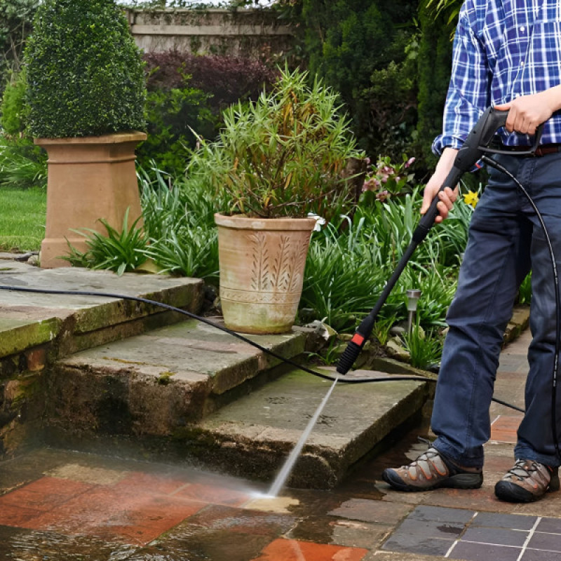 BOSCH Мінімийка високого тиску EasyAquatak 100 Long Lance, 1100Вт, 100бар, 270л/год, шланг 3м, 4.6кг (06008A7E01)