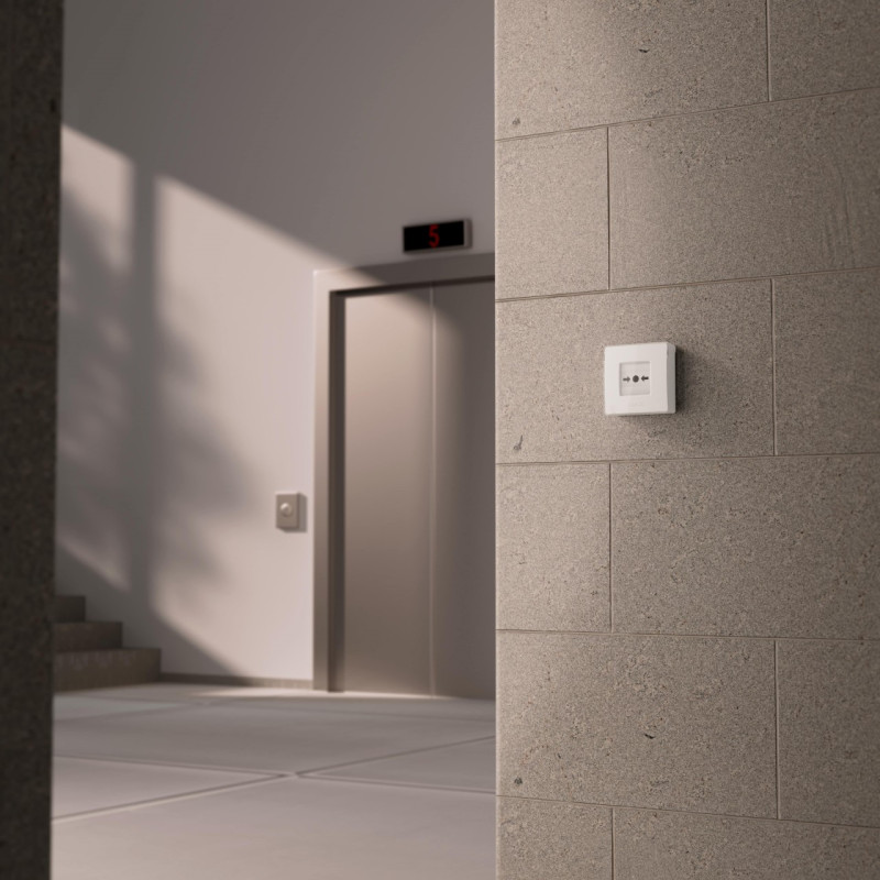 Ajax Бездротова настінна кнопка для активації пожежної тривоги вручну для житлових об'єктів Manual Call Point, jeweller, бездротовий, білий (000044796)