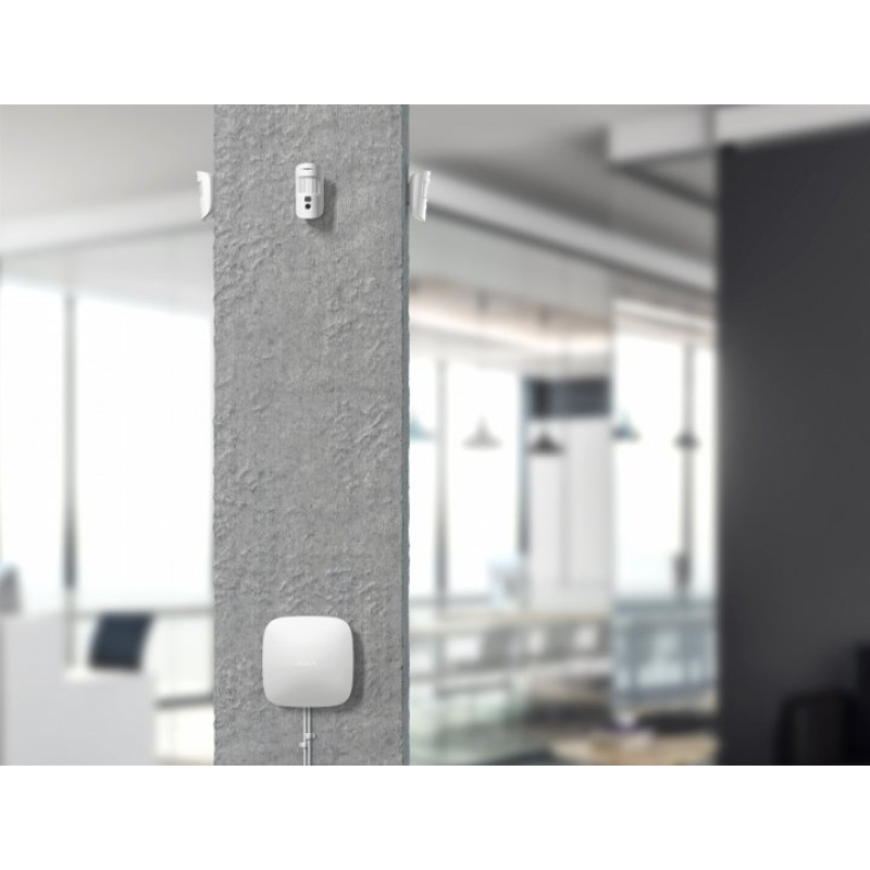 Ajax Інтелектуальна охоронна централь Hub 2 Plus, gsm, ethernet, wi-fi, jeweller, бездротова, білий (000018791)