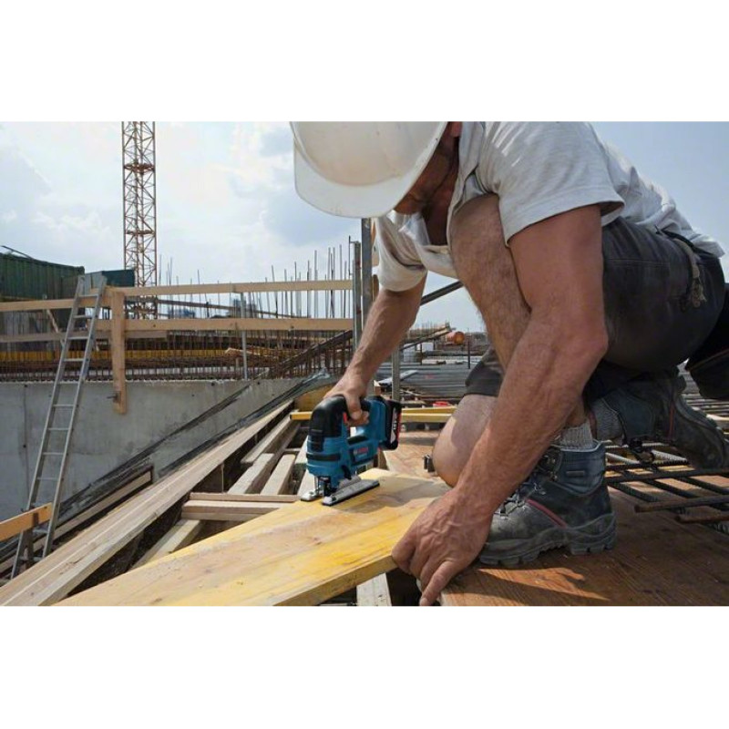 BOSCH Лобзик GST 18 V-LI B, акум., 18В, хід 23мм, 2,1кг, Solo (06015A6100)