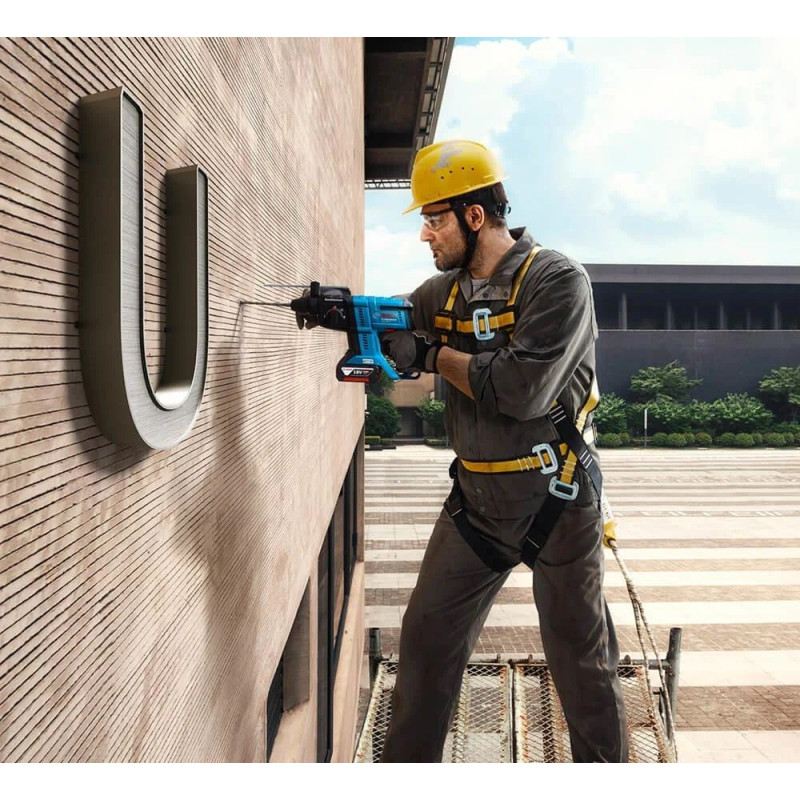 BOSCH Professional Аккумуляторный перфоратор GBH 180-LI, 2x4.0 Аг (0611911121)