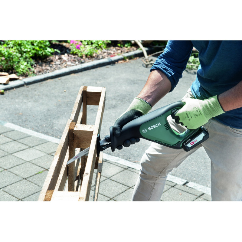 BOSCH Пила шабельна AdvancedRecip 18 Solo, 18В, 3100 р/хв, хід 14.5мм, 2.1кг, (без АКБ и ЗП) (06033B2400)