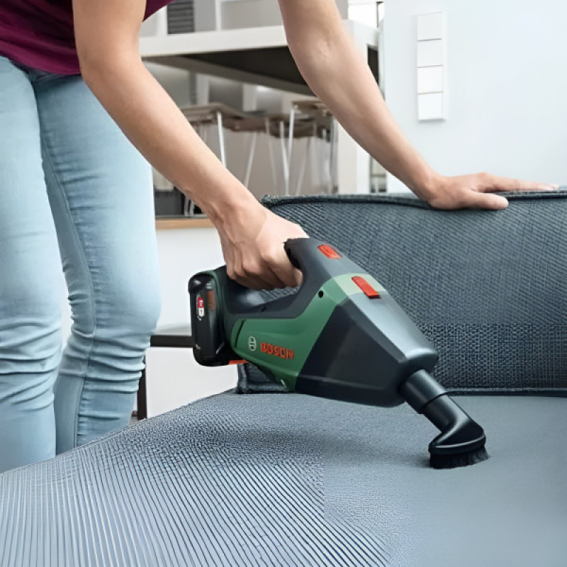 BOSCH Пилосос професійний акумуляторний UniversalVac 18, 18В, 9кПа, контейнер 0.5л, 1.3кг без АКБ та ЗП (06033B9102)