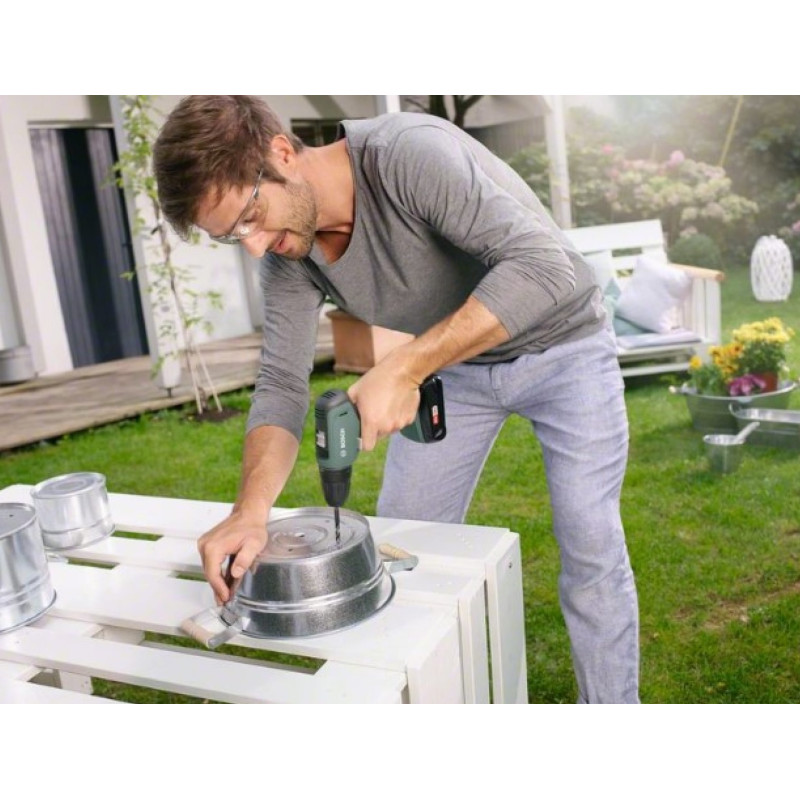 BOSCH Шуруповерт-дриль UniversalDrill 18, 18В, 1.5Ач, 24Нм, 440/1450 об/хв, ЗП, 1.2кг, кейс (06039C8004)