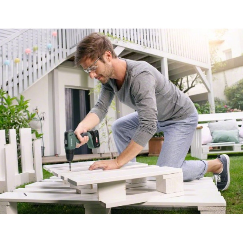 BOSCH Шуруповерт-дриль UniversalDrill 18, 18В, 1.5Ач, 24Нм, 440/1450 об/хв, ЗП, 1.2кг, кейс (06039C8004)