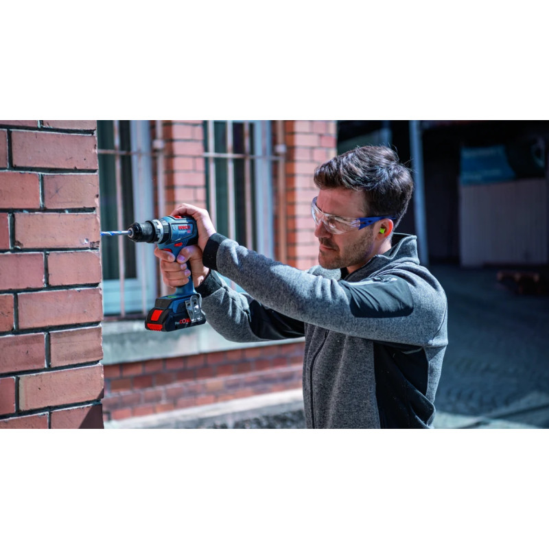 BOSCH Шурупокрут-дриль акумуляторний GSB 18V-90 C 18В 2х4А·год 36·64Нм 0-630·0-2100об·хв 1.2кг (06019K6104)