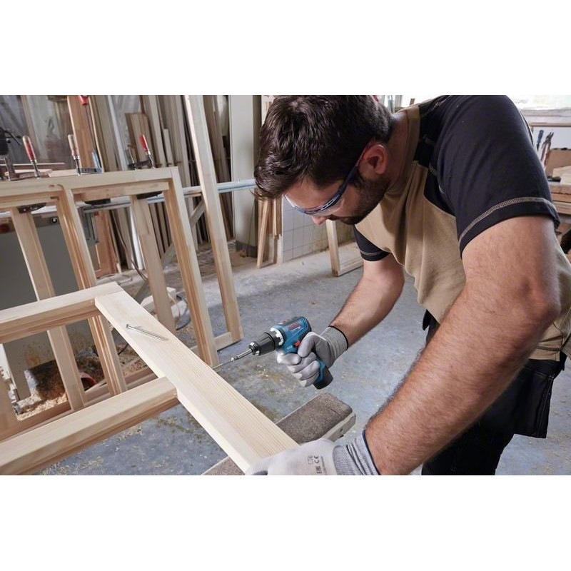 BOSCH Аккумуляторная дрель-шуруповерт GSR 12V-35 (06019H8002)