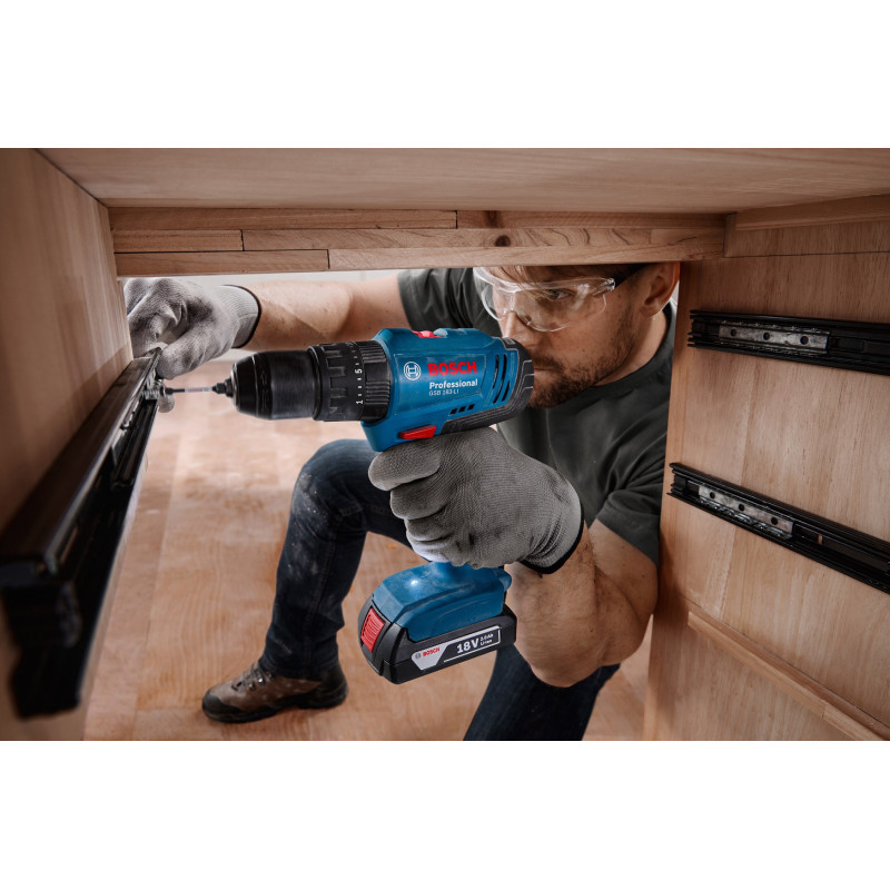 BOSCH Шурупокрут-дриль ударний акумуляторний GSB 183-LI 18В 2х2А·год 21-56Нм 374-1815об·хв кейс 1.2кг (06019K9100)