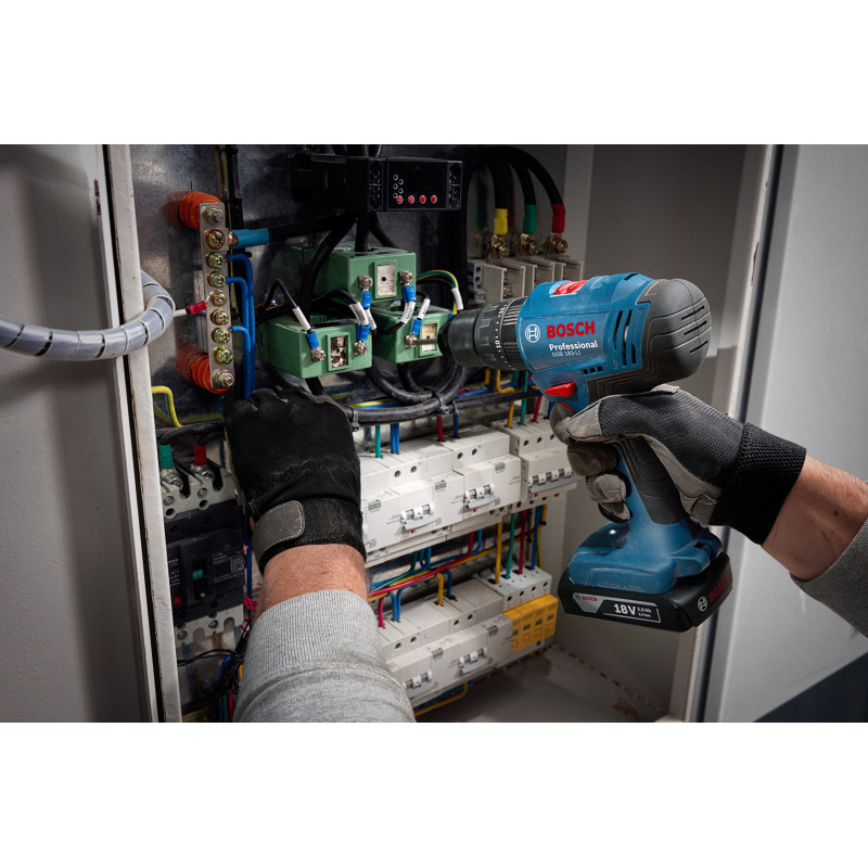 BOSCH Шурупокрут-дриль ударний акумуляторний GSB 183-LI 18В 2х2А·год 21-56Нм 374-1815об·хв кейс 1.2кг (06019K9100)