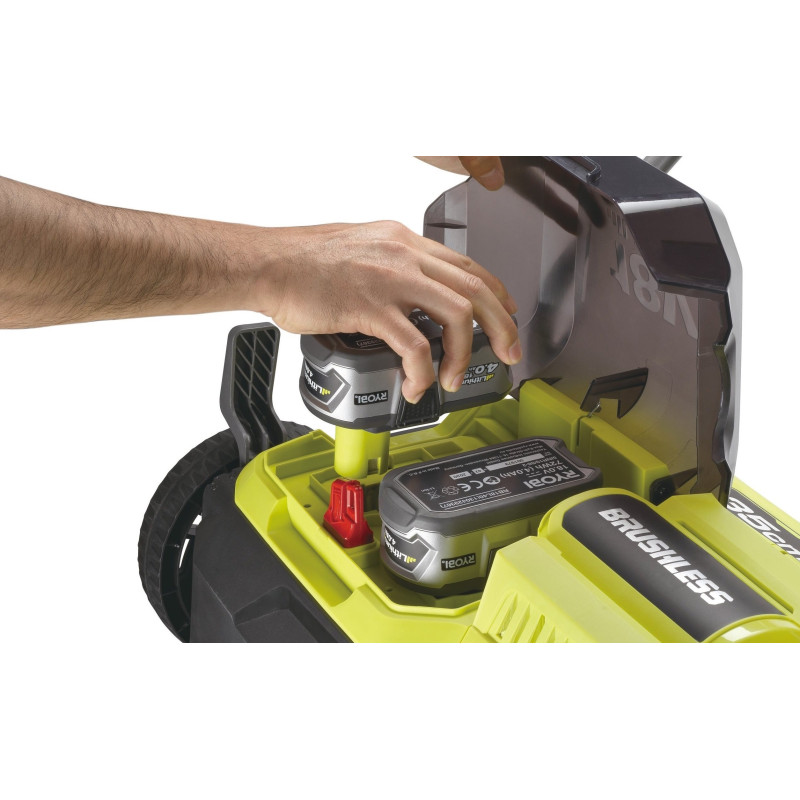 Ryobi Аератор-скарифікатор акумуляторний ONE+ RY18SFX35A-240 18В акб 2х4А·год 35см 55л 10кг (5133004549)