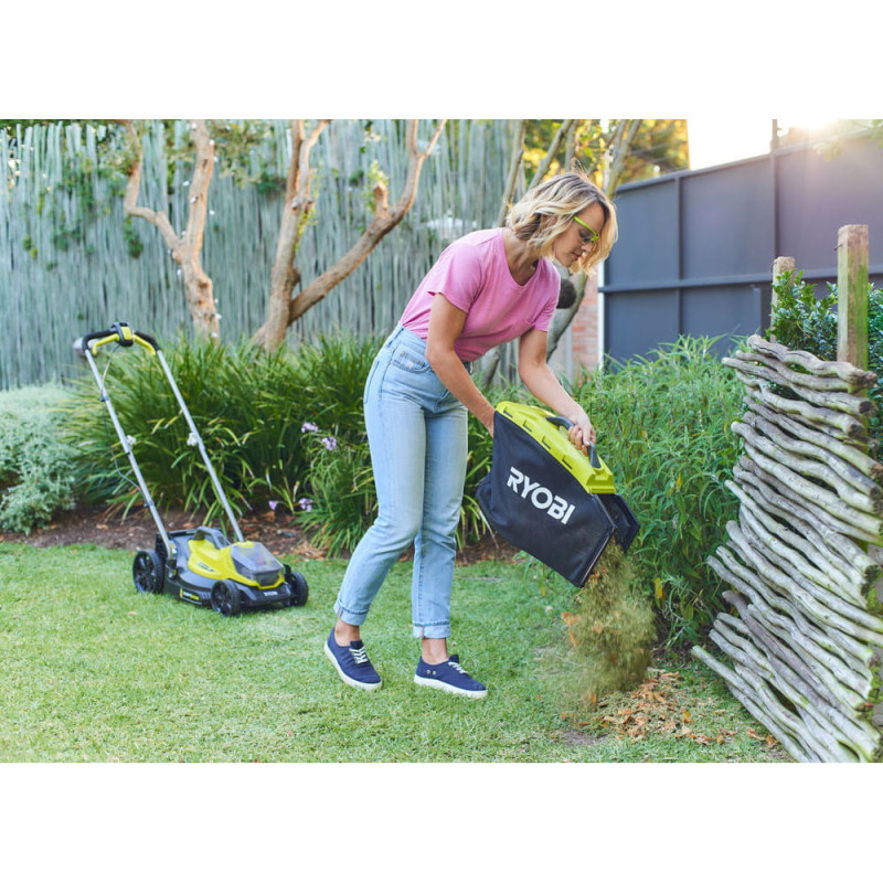 Ryobi Газонокосарка акумуляторна ONE+ OLM1833B 18В 33см 35л 25-65мм 8.1кг без АКБ та ЗП (5133004305)