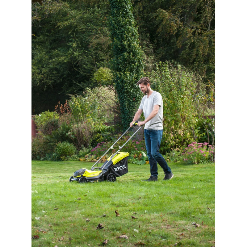 Ryobi Газонокосарка акумуляторна ONE+ RLM18X33B-40 18В акб 1х4А·год 33см 35л 25-65мм 8.7кг (5133004306)