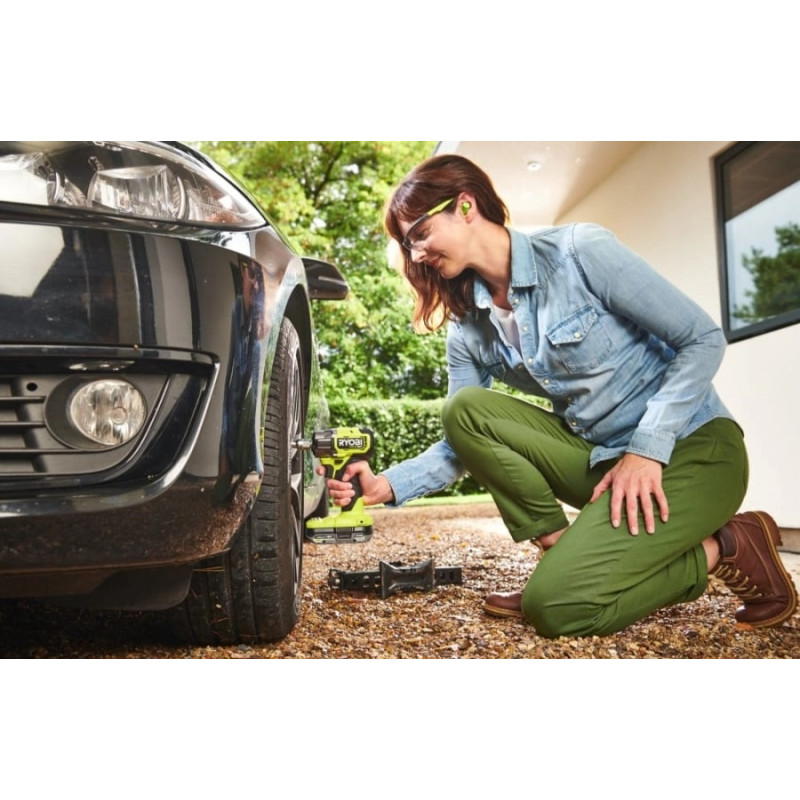 Гайковерт ударний акумуляторний Ryobi ONE+ HP RIW18C-0 18В 2800об·хв 450Нм 1/2" 4 швидкості 1.2кг без АКБ та ЗП (5133005898)