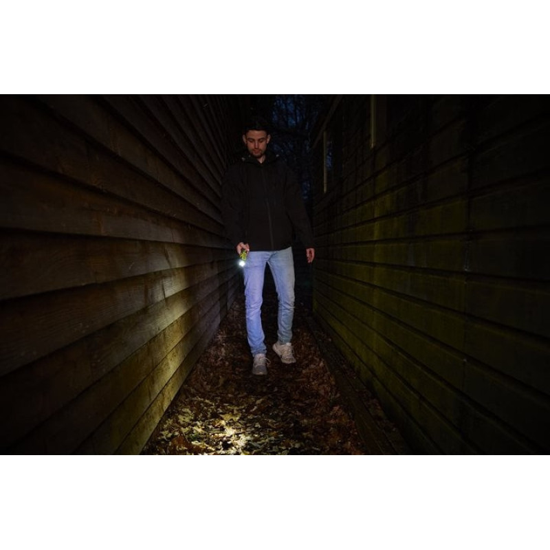 Ryobi Ліхтар ручний акумуляторний USB Lithium RLP4-120G, 4В, 2А·год, 640лм, 3 функції освітлення, поворотна головка, магніт, 0.18кг (5133006131)