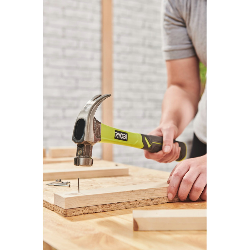 Ryobi Молоток столярний RHHCC450 450г магнітний утримувач руків'я скловолокно (5132006033)