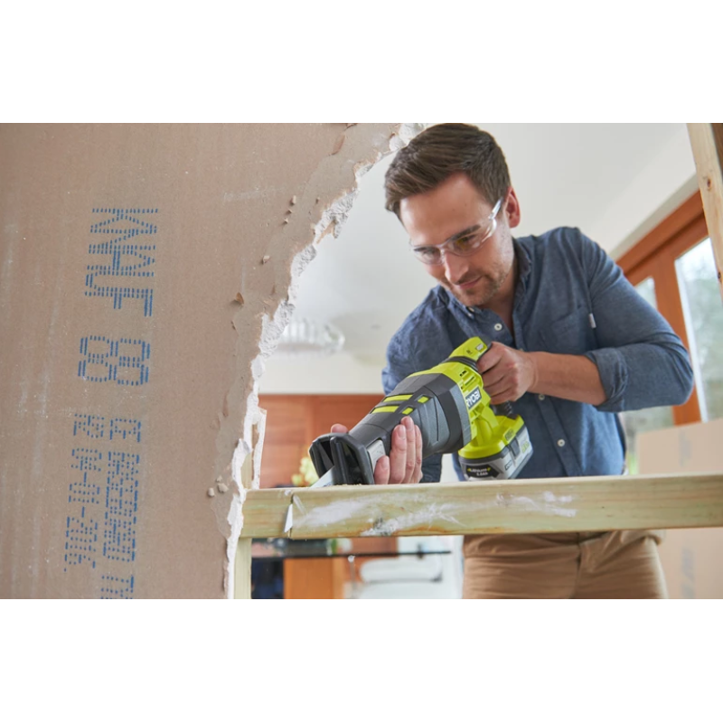 Ryobi Пила шабельна акумуляторна R18RS-0 ONE+ 18В пропил 200мм хід 28мм 2.4кг без АКБ та ЗП (5133002637)