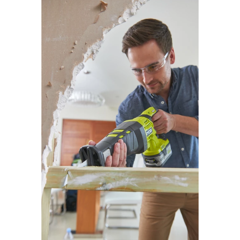 Ryobi Пила шабельна акумуляторна R18RS-0 ONE+ 18В пропил 200мм хід 28мм 2.4кг без АКБ та ЗП (5133002637)