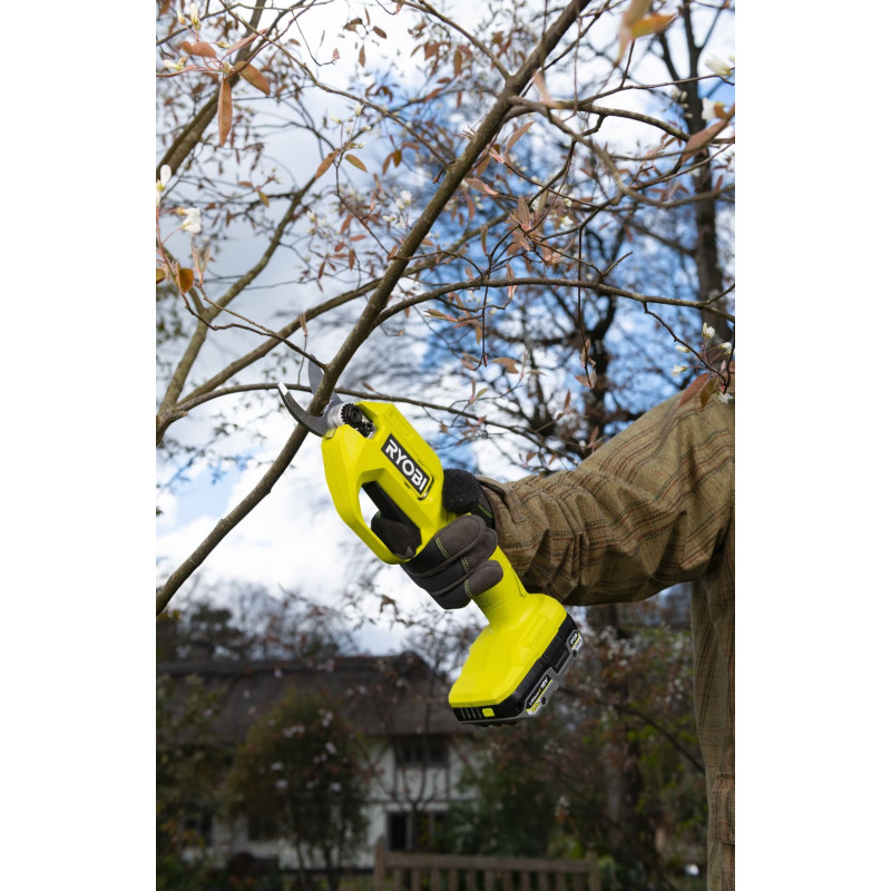 Ryobi Секатор акумуляторний ONE+ RY18SCA-0 18В d різа 25мм 0.74кг без АКБ та ЗП (5133005024)