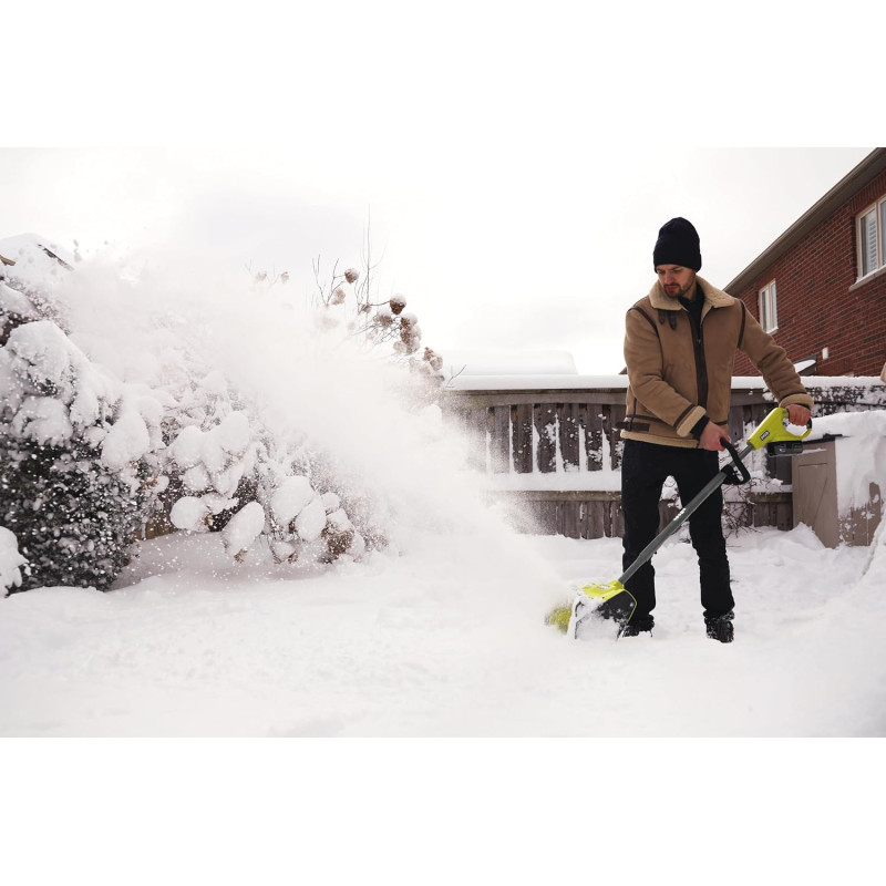 Ryobi Снігоприбирач акумуляторний ONE+ RY18ST25A-140 18В акб 1х4А·год ширина 25см викид 6м глибина 15см 5.3кг (5133006235)