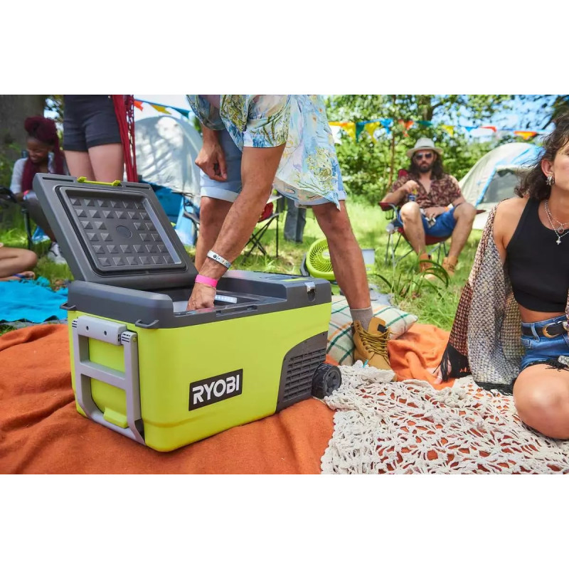 Холодильник акумуляторний мобільний Ryobi ONE+ RY18CB23A-0 18В/220В/12В 23л 2хUSB +20…-20°С 13.5кг без АКБ та ЗП (5133006103)