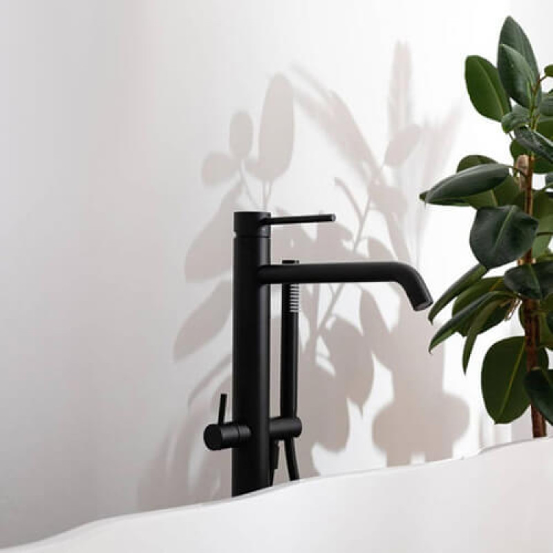 Paffoni Смеситель для ванны Light LIG 032 NO черный матовый (LIG032NO)