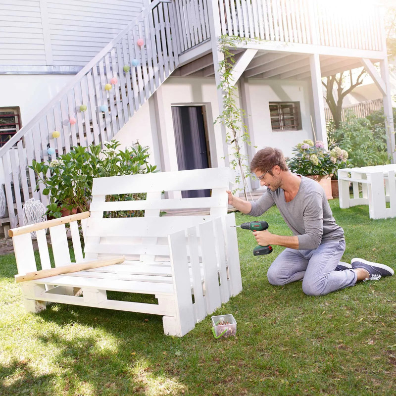 BOSCH Шуруповерт-дриль UniversalDrill 18V, 2x1.5Ач, 40Нм, 440/1450 об/хв, ЗП, 1.2кг, кейс (06039D4002)