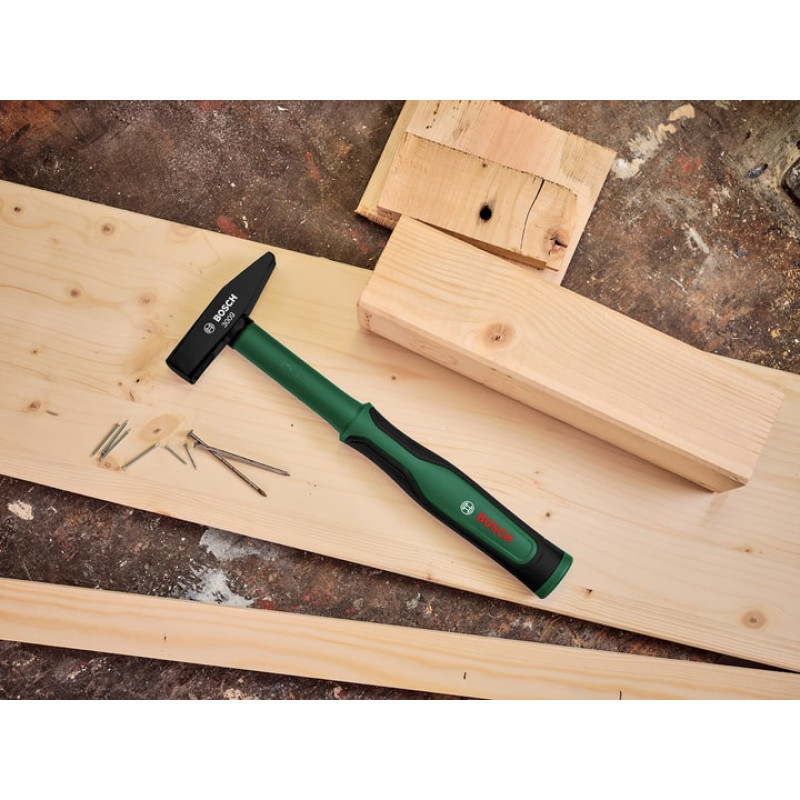 BOSCH Молоток слюсарний 600г руків'я резина (1600A027PH)