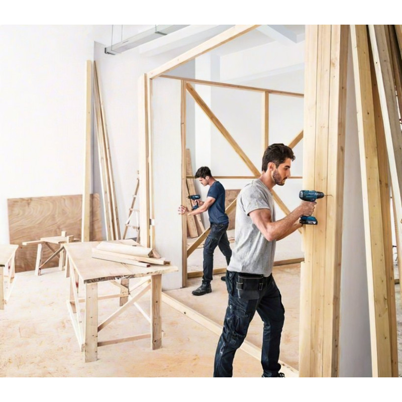 BOSCH Шурупокрут-дриль акумуляторний GSR 180-LI 18В 2х2А·год 54Нм 450·1700об·хв 1.6кг (06019F8109)