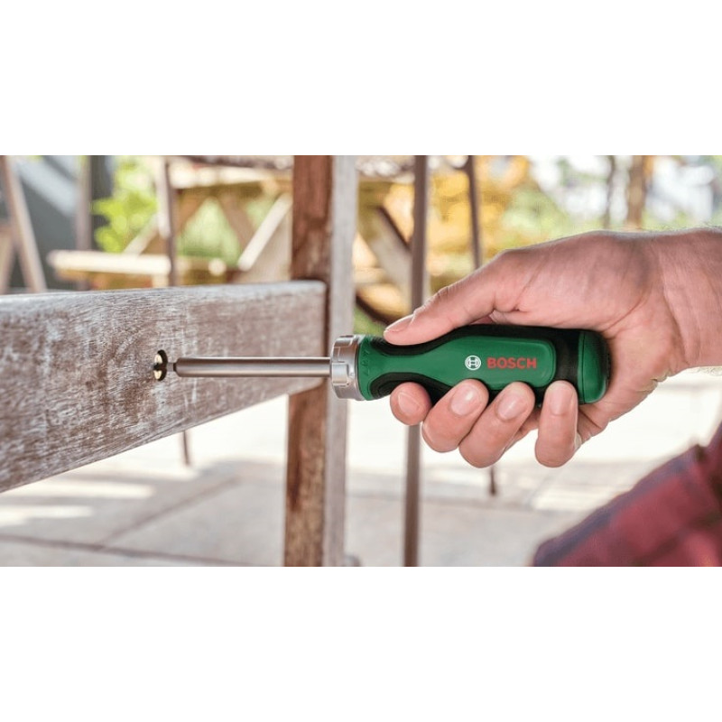 BOSCH Викрутка з тріскачкою, 12 насадок, руків'я PC+ABS+TPR , 207мм, сталь CrV (1600A032V0)