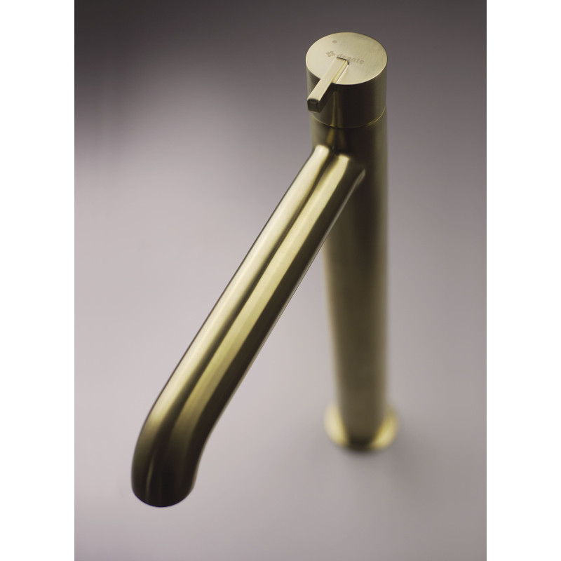 Deante Змішувач для раковини Silia,довж. виливу - 185мм, неповоротний, 1важіль, брашоване золото (BQS_R20K)