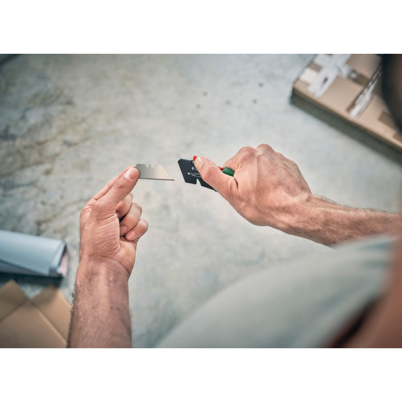 BOSCH Ніж будівельний трапецієподібний складний , корпус пластик, 144мм (1600A0275M)