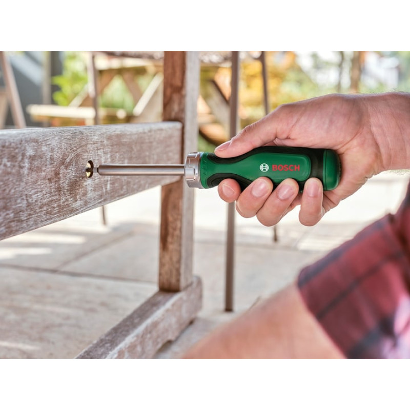 BOSCH Викрутка 12 насадок, Tx, PZ, PH, SL, HEX (1600A02BX2)